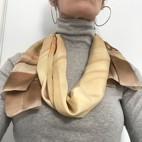 Vintage Abstract Pattern Dress Scarf Silver Strips - Picture 5 of 12